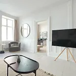 Cozy In Heart Of Near Stroget & Hojbro Plads Apartment *