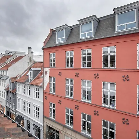 Lägenhet Cozy In Heart Of Near Stroget & Hojbro Plads Köpenhamn